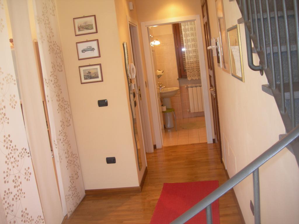 La Rondine Apartment Lucca Phòng bức ảnh